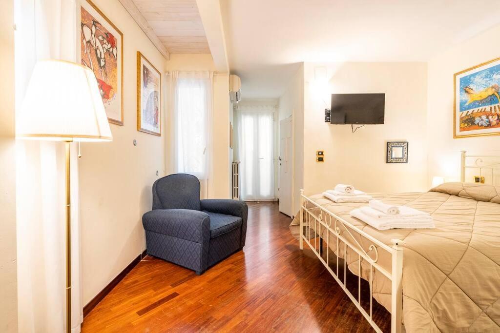 Araba Fenice Apartments - Bari Centro Esterno foto