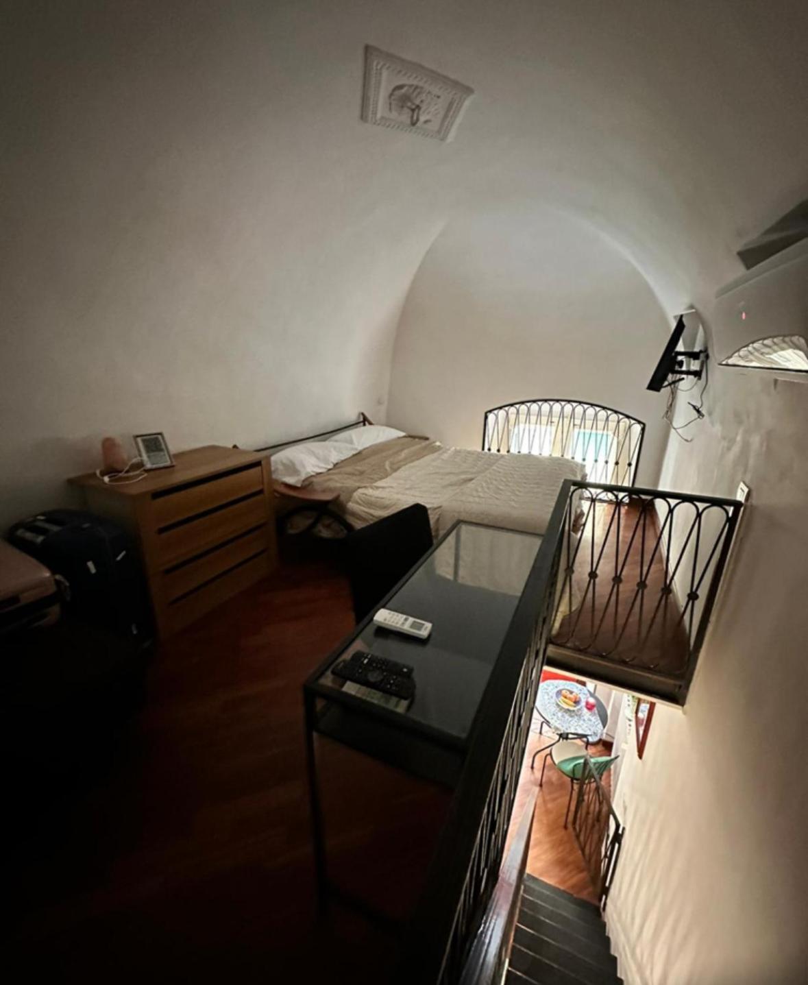 Araba Fenice Apartments - Bari Centro Esterno foto