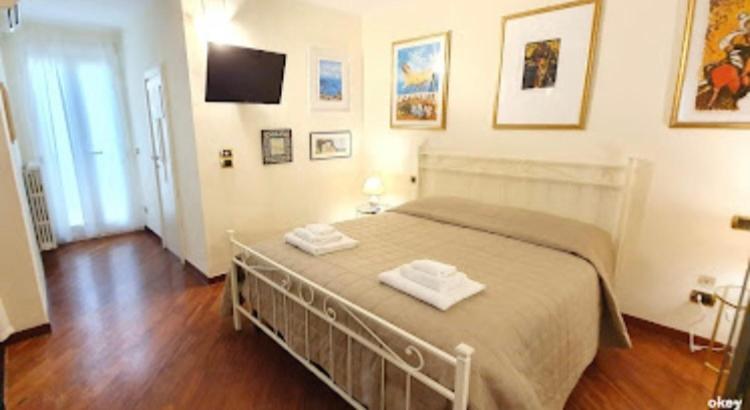 Araba Fenice Apartments - Bari Centro Esterno foto